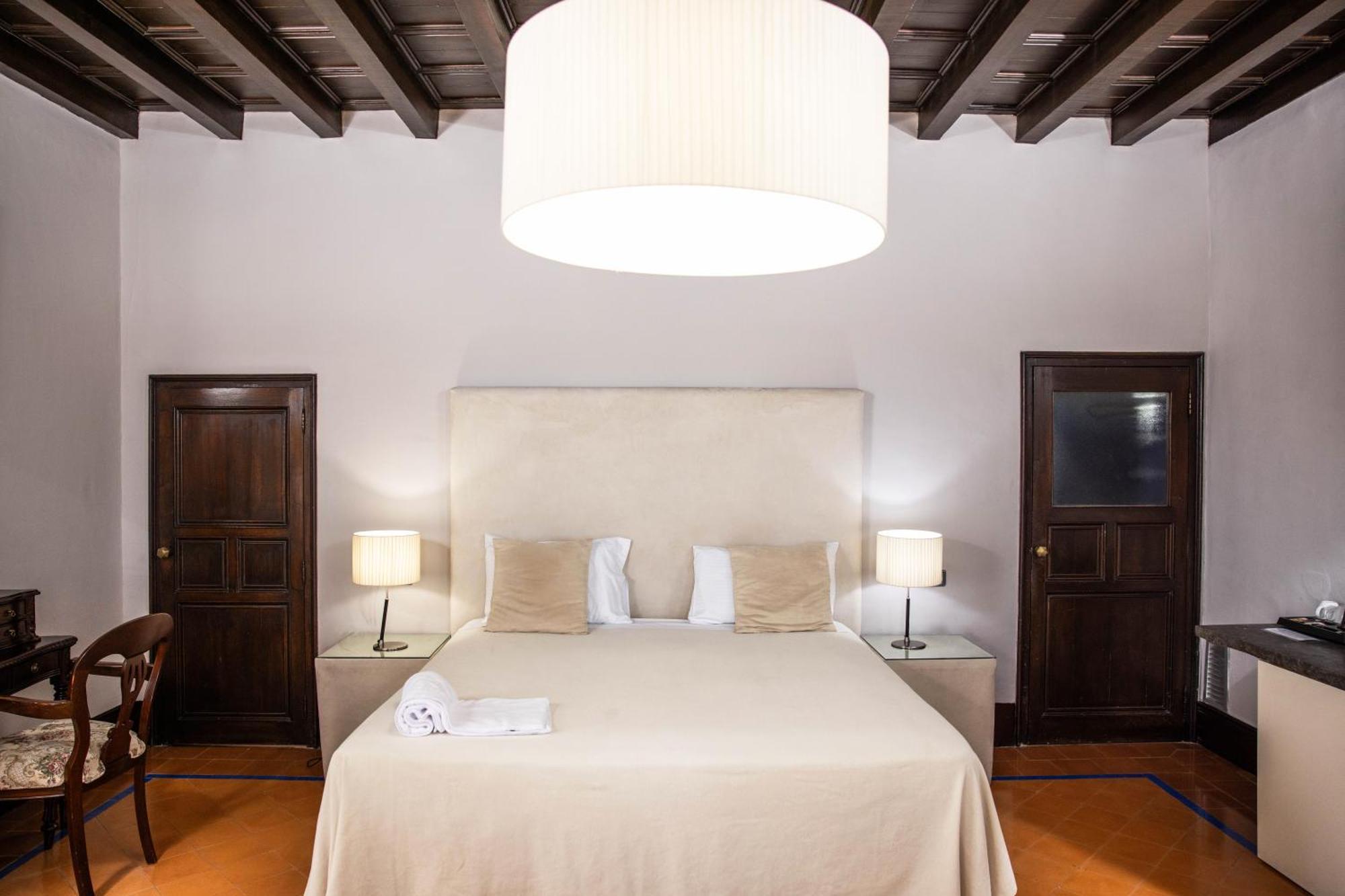 Rvhotels Palau Lo Mirador Торроэлья-де-Монгри Экстерьер фото